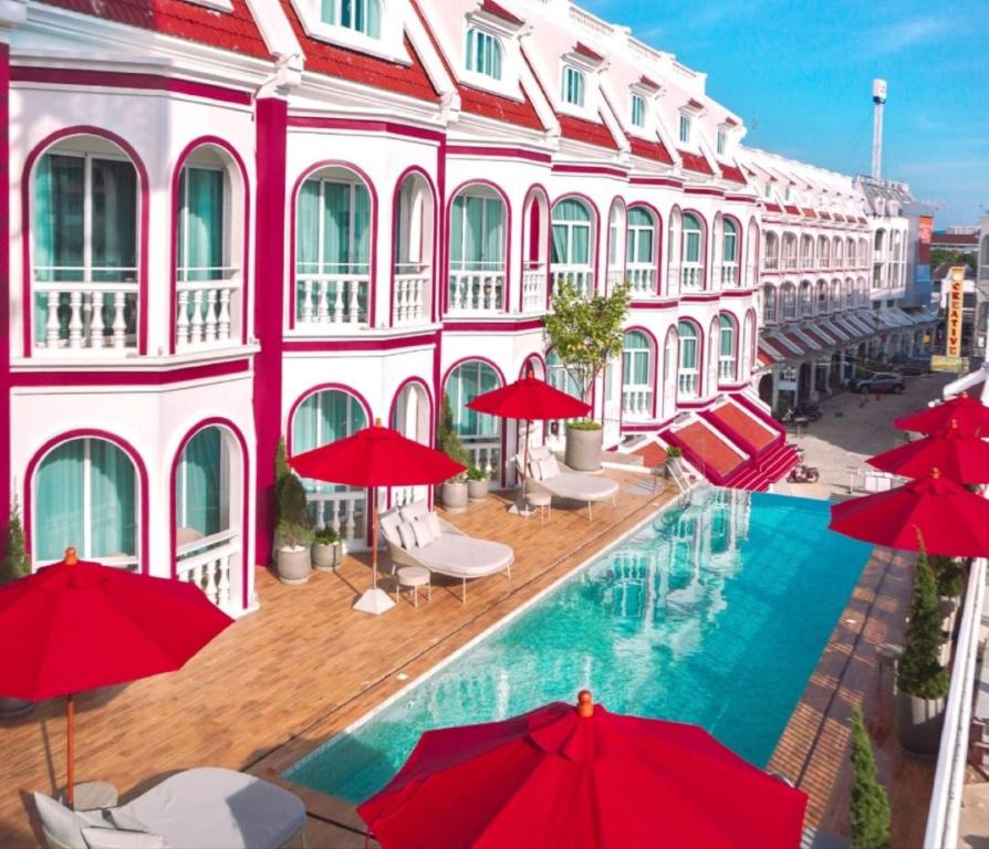 Our Review Of Midtown Ratsada Old Town (Phuket, Thailand) - Sidxt