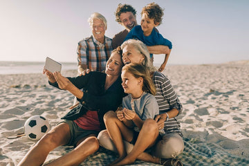 8 Key Tips for Traveling to Qatar with Older Parents - Sidxt