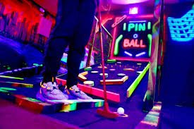 Looney Golf and More: The Ultimate Entertainment Hub - Sidxt